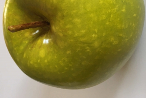 Apple L Vuitton